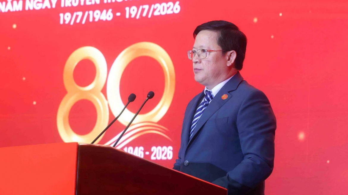 Thứ trưởng Bộ Tư pháp Mai Lương Khôi đọc diễn văn tại lễ kỷ niệm.