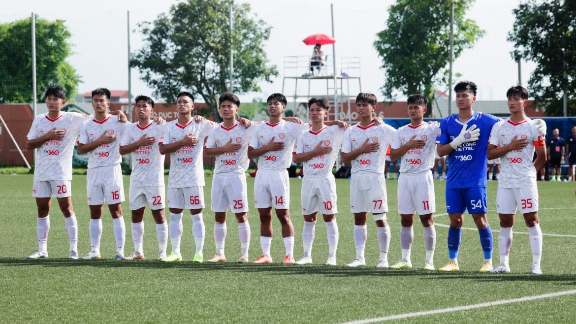 Ảnh: Bóng đá trẻ Thể Công - Viettel