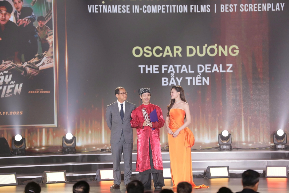Kịch bản xuất sắc: Đạo diễn/Biên kịch Oscar Dương (Bẫy tiền).