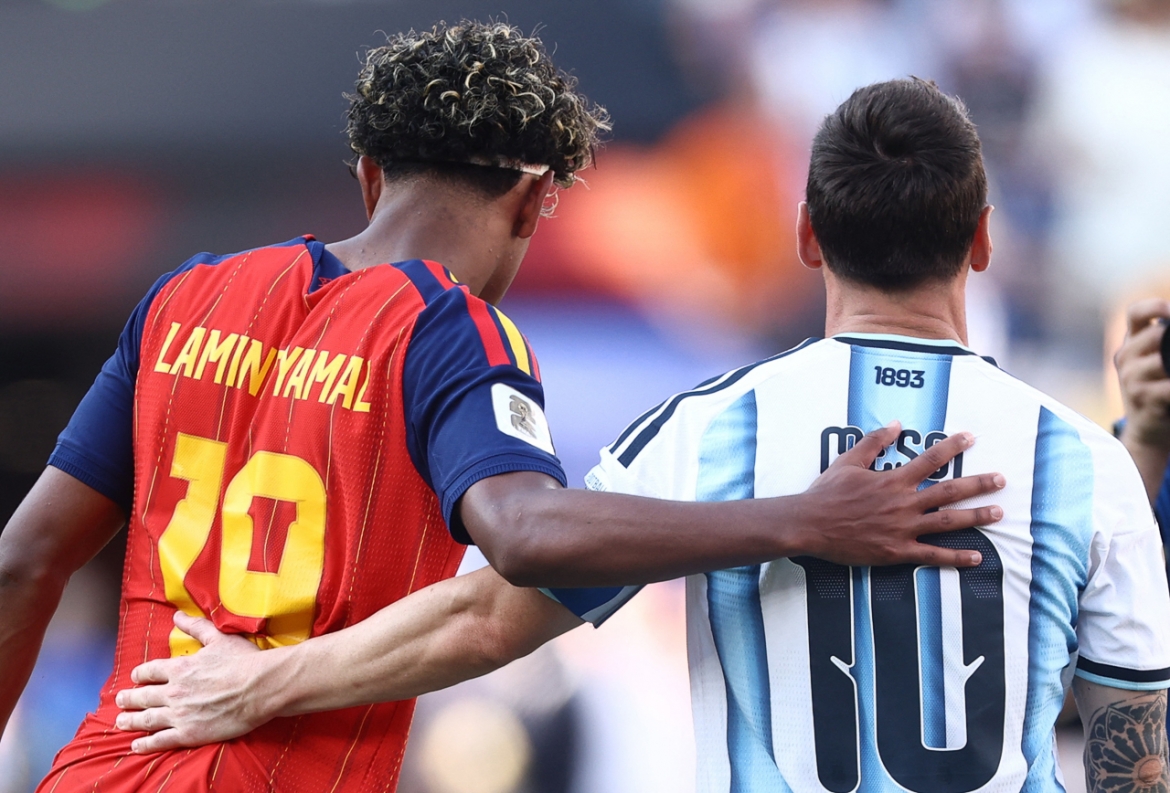 Yamal đại diện cho một thế hệ mới tiếp bước những huyền thoại như Messi, Ronaldo,... (Ảnh: Reuters)