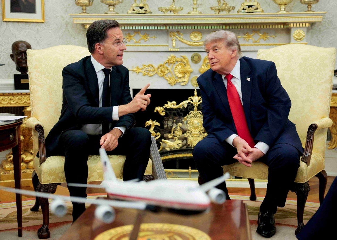 Tổng thống Mỹ Donald Trump tiếp Tổng thư ký NATO Mark Rutte tại Nhà Trắng hôm 24/6 (Ảnh: Reuters)