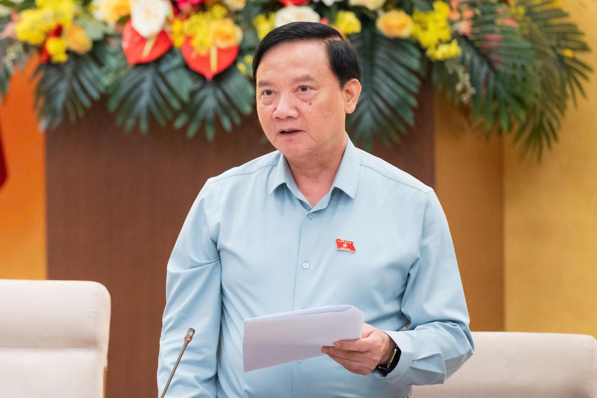 ​​​Phó Chủ tịch Quốc hội Nguyễn Khắc Định phát biểu kết luận phiên họp. Ảnh: Quốc hội.