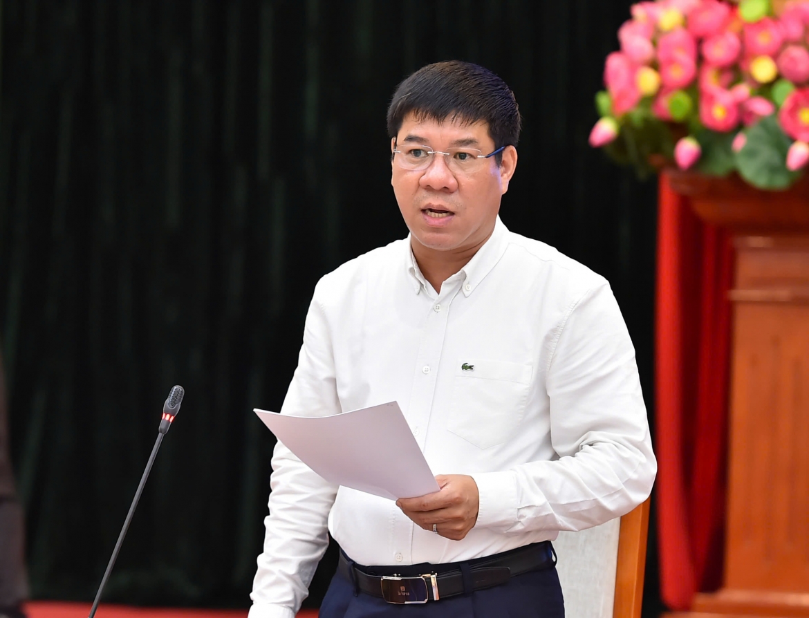 GS Huỳnh Văn Chương cho biết Bộ đang từng bước hiện đại hóa kỳ thi, trong đó ưu tiên xây dựng ngân hàng câu hỏi chuẩn hóa và hạ tầng công nghệ phục vụ tổ chức thi an toàn, minh bạch (Ảnh: Bộ GD&amp;ĐT)