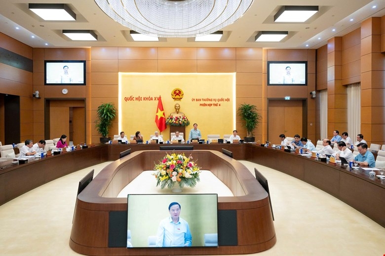 Phiên họp thứ 4, Ủy ban Thường vụ Quốc hội khóa XVI