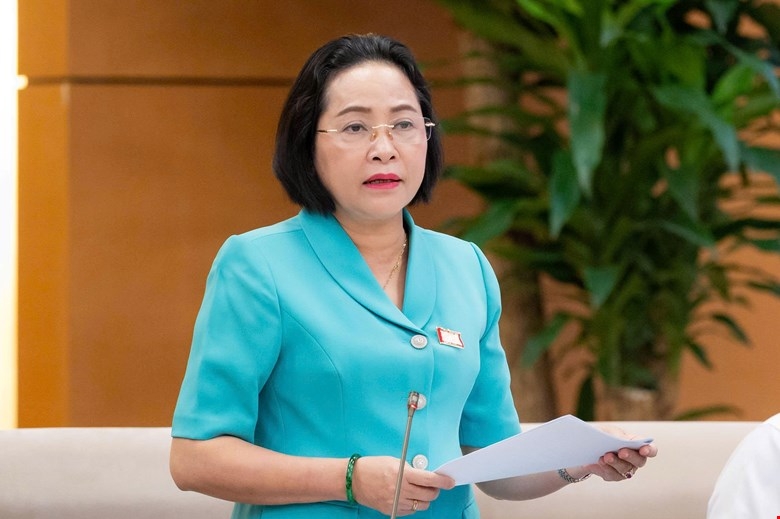 Phó Chủ tịch Quốc hội Nguyễn Thị Thanh phát biểu tại Phiên họp