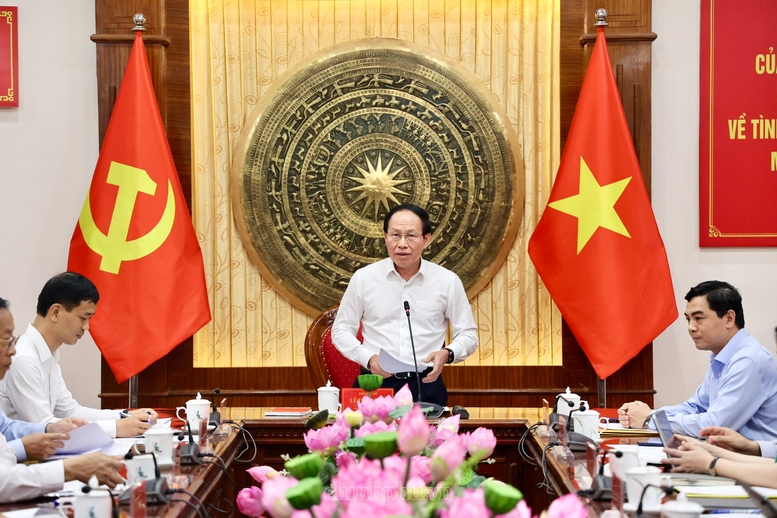 Phó Thủ tướng Lê Tiến Châu và đoàn công tác của Chính phủ làm việc với Ban Thường vụ Tỉnh ủy Thanh Hóa. Ảnh: VGP