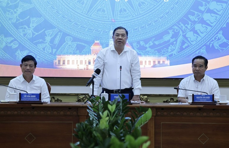 Phó Thủ tướng Thường trực Chính phủ Phạm Gia Túc làm việc với TPHCM - Ảnh: VGP/Phương Nguyên