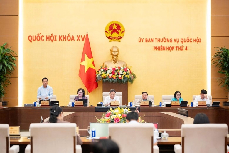 Toàn cảnh phiên họp