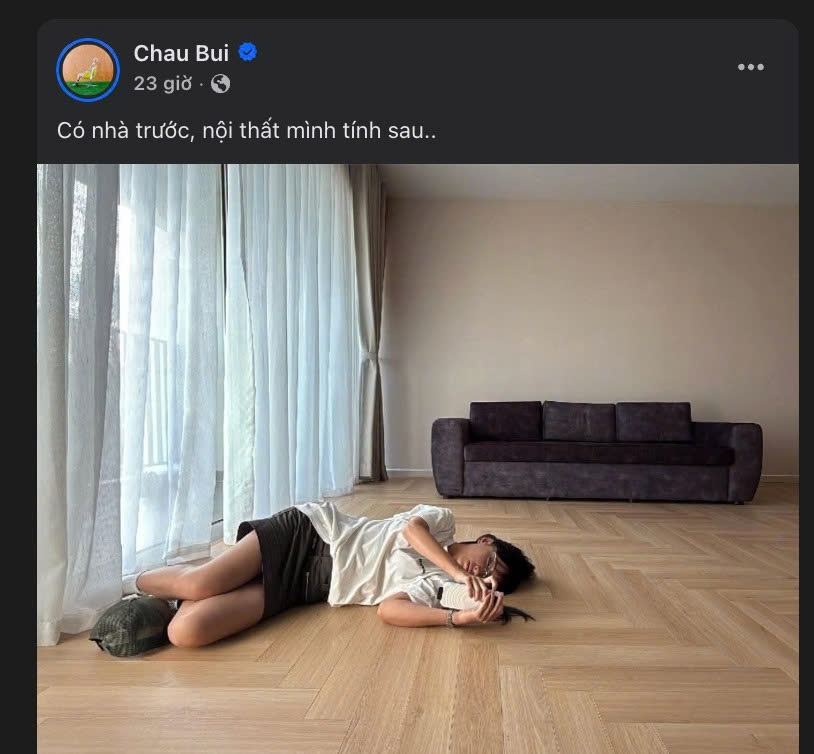 Châu Bùi đăng tải hình ảnh ở căn nhà mới trên trang cá nhân tuy nhiên cũng không nhắc đến bạn trai Binz. Việc Binz không xuất hiện trong những bài đăng của Châu Bùi khiến không ít cư dân mạng đặt dấu hỏi về tình hình mối quan hệ của cả hai. Giữa lúc tin đồn rạn nứt lan truyền, Tiến Luật gây chú ý khi nhắc đến “ai kia” dưới bài đăng của Châu Bùi, được nhiều người cho là Binz. Câu nói vui này khiến cư dân mạng tin rằng nam diễn viên đang ngầm phủ nhận nghi vấn trục trặc của cặp đôi.