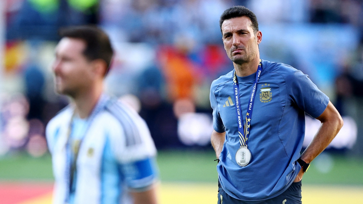 HLV Scaloni thừa nhận ĐT Tây Ban Nha xứng đáng vô địch World Cup 2026 (Ảnh: Reuters)