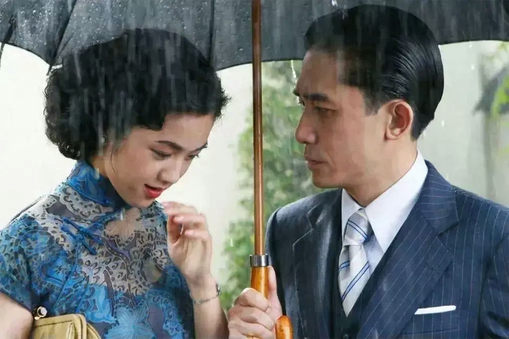 Thang Duy - Lương Triều Vỹ trong phim Sắc Giới.