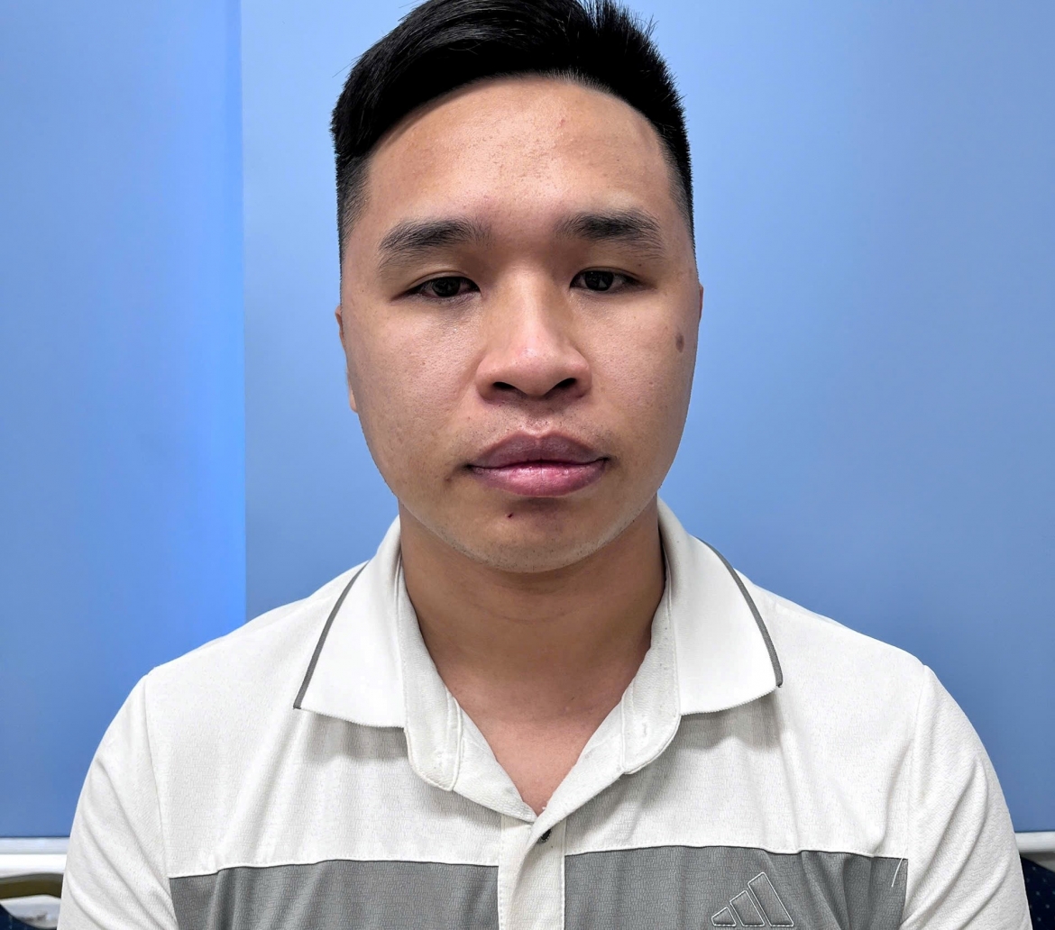 Đối tượng Phạm Viết Thoại