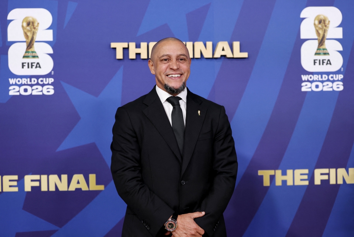 Cựu danh thủ Roberto Carlos (Ảnh: Reuters)