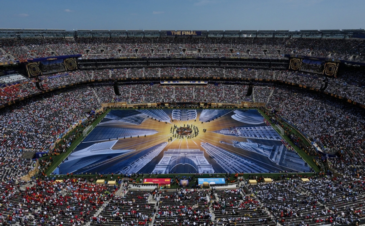 Lễ bế mạc World Cup 2026 đầy sôi động và rực rỡ sắc màu trên sân vận động New York New Jersey, Mỹ (Ảnh: Reuters)
