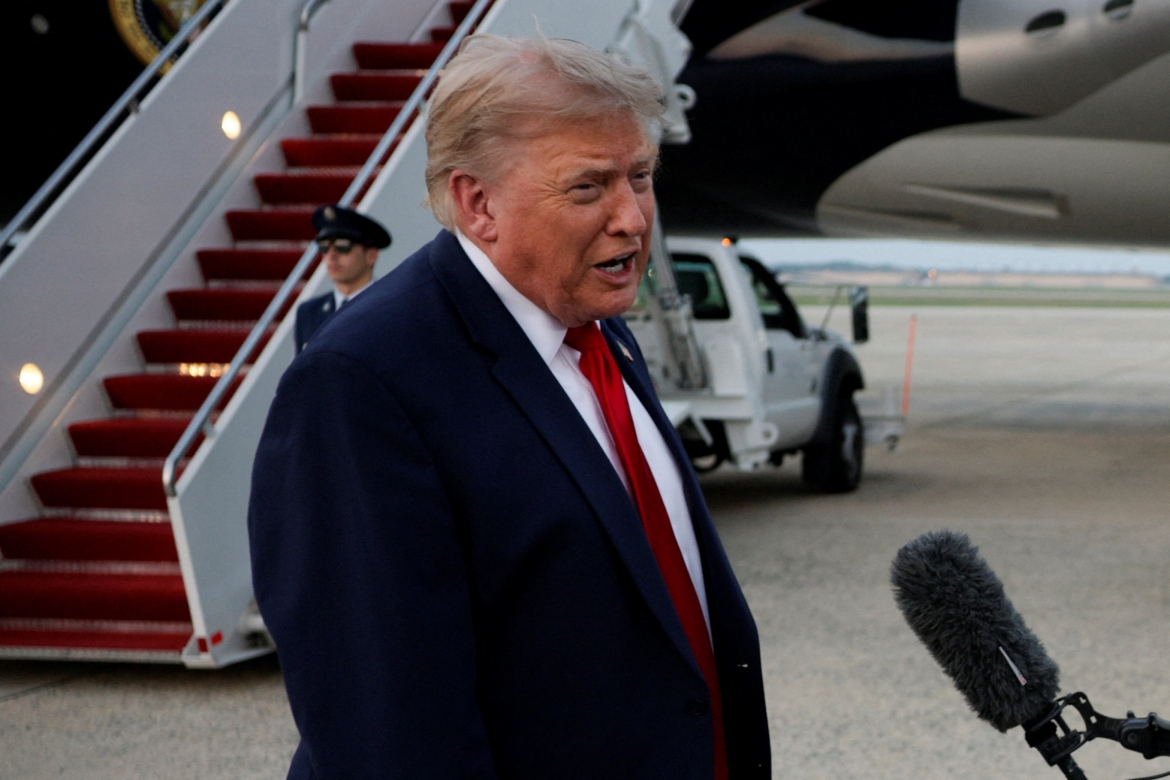 Tổng thống Mỹ Donald Trump phát biểu với báo chí tại Căn cứ Quân sự Andrews, bang Maryland, ngày 19/7 (Ảnh: Reuters)
