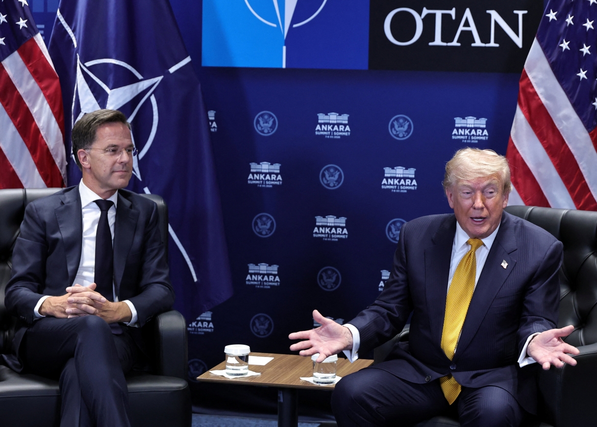 Tổng thống Mỹ Donald Trump và Tổng thư ký NATO Mark Rutte tại lễ khai mạc Hội nghị Thượng đỉnh NATO ở Ankara, Thổ Nhĩ Kỳ ngày 8/7. Ảnh: Reuters