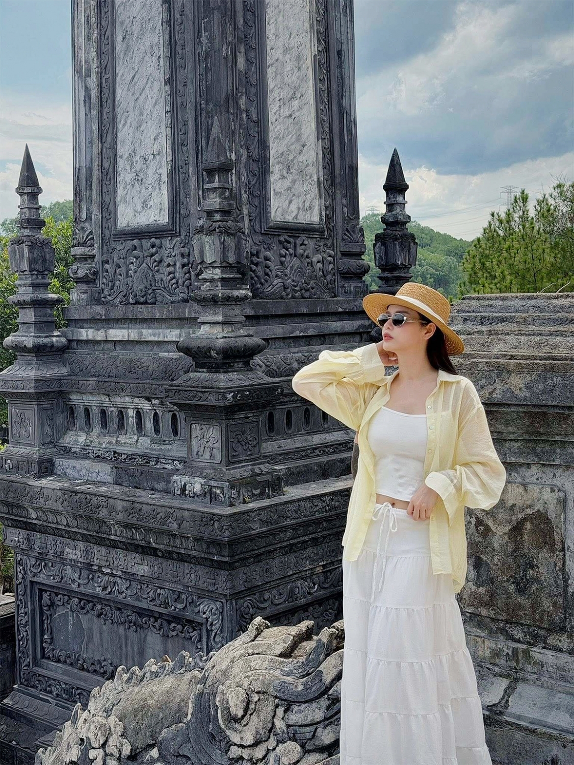 Trương Quỳnh Anh trầm trồ cảnh sắc Việt Nam trong chuyến du lịch xuyên Việt.