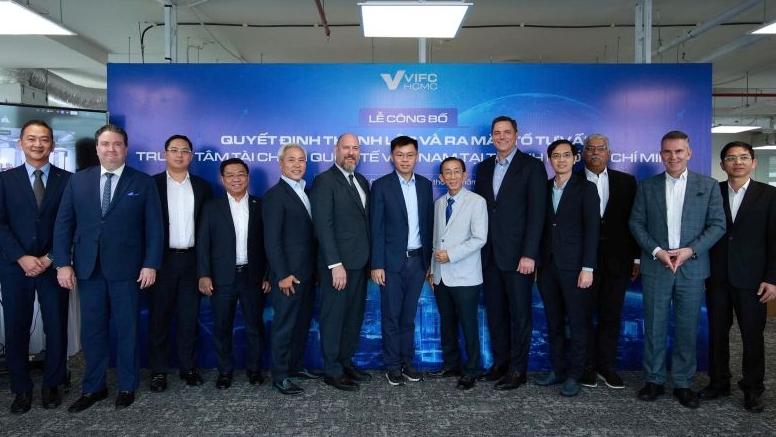 Các thành viên Tổ Tư vấn Trung tâm Tài chính quốc tế Việt Nam TP.HCM. (Ảnh do VIFC-HCMC cung cấp)