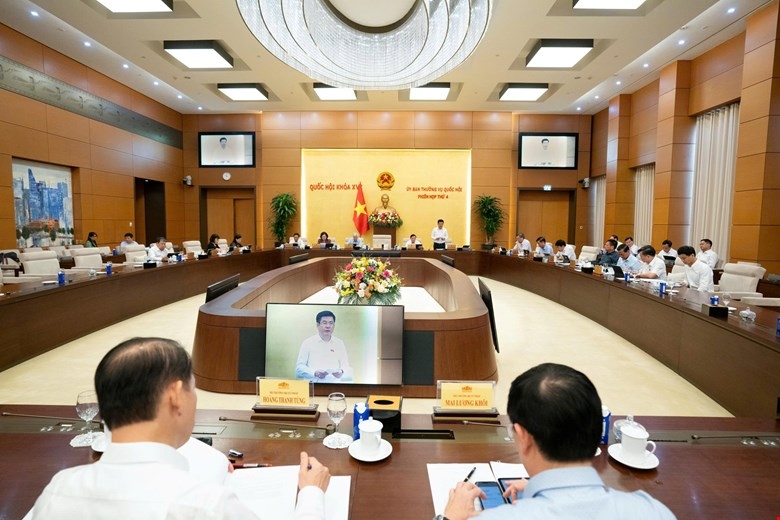 Phiên họp thứ 4 của Ủy ban Thường vụ Quốc hội 