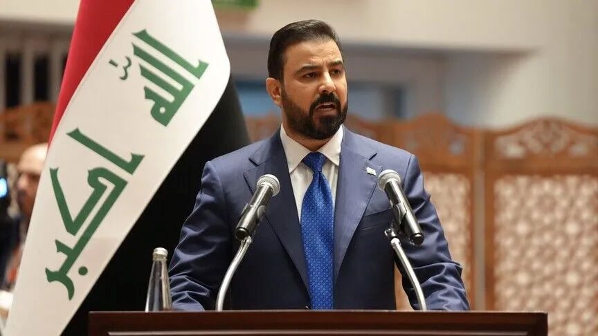 Thủ tướng Ali al-Zaidi phát biểu trong phiên họp Quốc hội ở thủ đô Baghdad, Iraq, ngày 14-5. Ảnh: Reuters