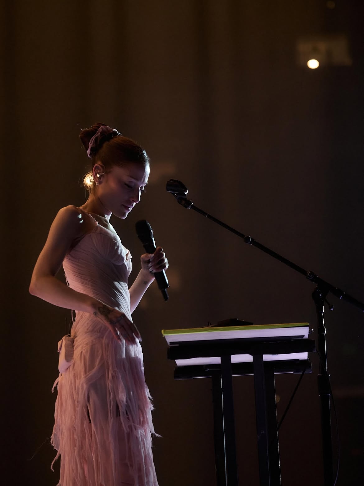 Ariana Grande là một trong những ngôi sao nhạc pop có sức ảnh hưởng hàng đầu thế giới. (Ảnh: Instagram)