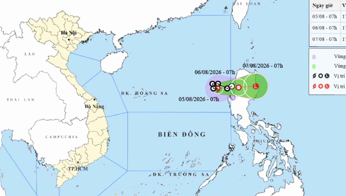 Trong 3 giờ qua, bão số 3 hầu như ít di chuyển và tiếp tục hoạt động trên vùng biển phía Đông Nam khu vực Bắc Biển Đông. Theo dự báo, bão sẽ suy yếu dần thành áp thấp nhiệt đới trước khi đi vào khu vực phía Tây Bắc đảo Luzon (Philippines), không gây ảnh hưởng đến vùng ven biển và đất liền Việt Nam.