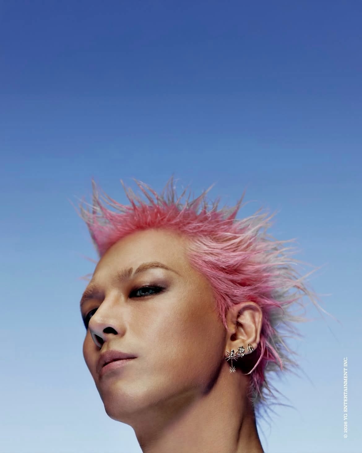 Taeyang gây dấu ấn với giọng hát giàu cảm xúc và sự nghiệp solo nổi bật bên cạnh hành trình cùng BIGBANG.(Ảnh: Instagram)