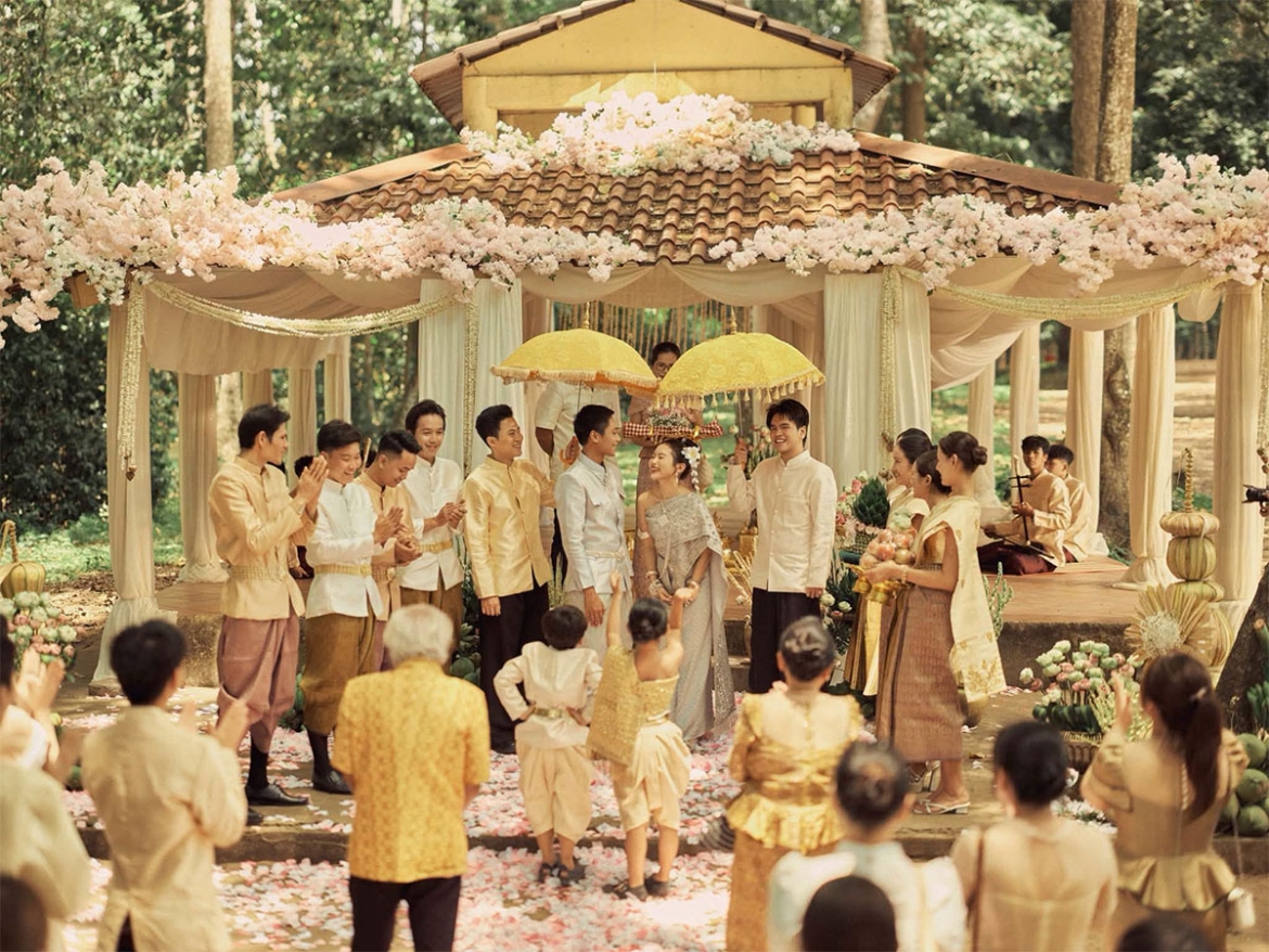 Đám cưới đậm chất văn hóa Khmer đẹp như mơ trong MV của Phương Mỹ Chi. (Ảnh: FBNV)