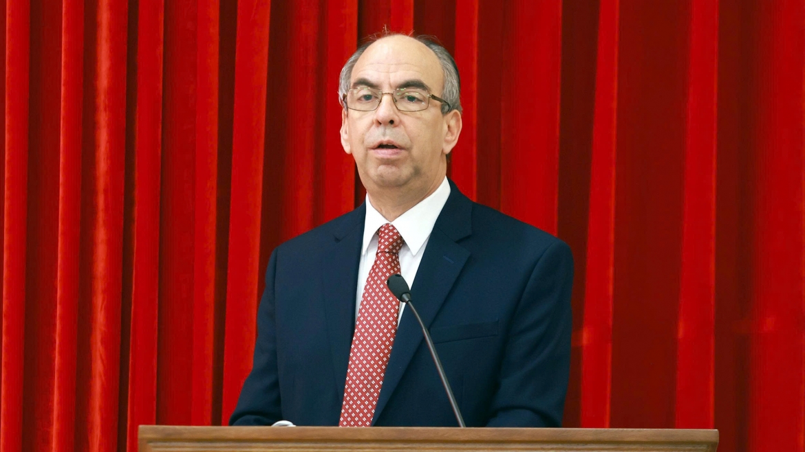 Đại sứ đặc mệnh toàn quyền nước Cộng hòa Cuba tại Việt Nam - Rogelio Polanco Fuentes phát biểu. Ảnh Hà Nam