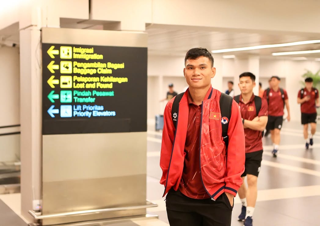 ĐT Việt Nam tới Indonesia. (Ảnh: VFF)