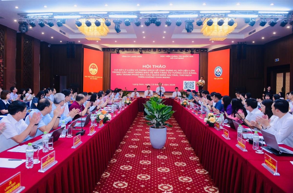 Hội thảo “Cơ sở lý luận và chính sách của Việt Nam về ứng dụng AI, dữ liệu lớn trong các hoạt động bảo vệ nền tảng tư tưởng của Đảng, đấu tranh phản bác các quan điểm sai trái, thù địch trên không gian mạng”.
