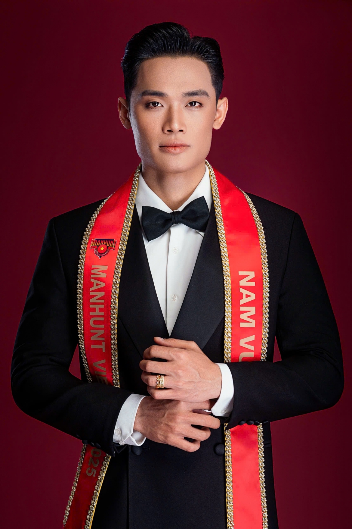 Nam vương Trần Tiến Dũng