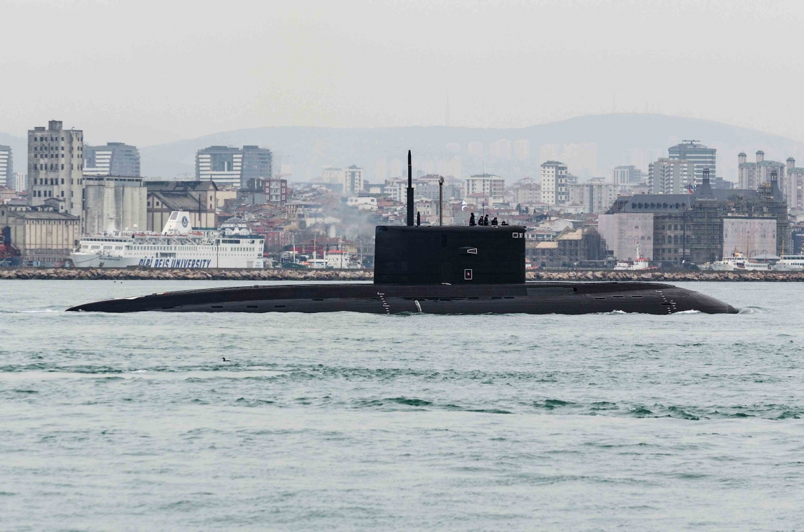 Tàu ngầm lớp Kilo Krasnodar của Nga tại Biển Đen (Ảnh: USNI)