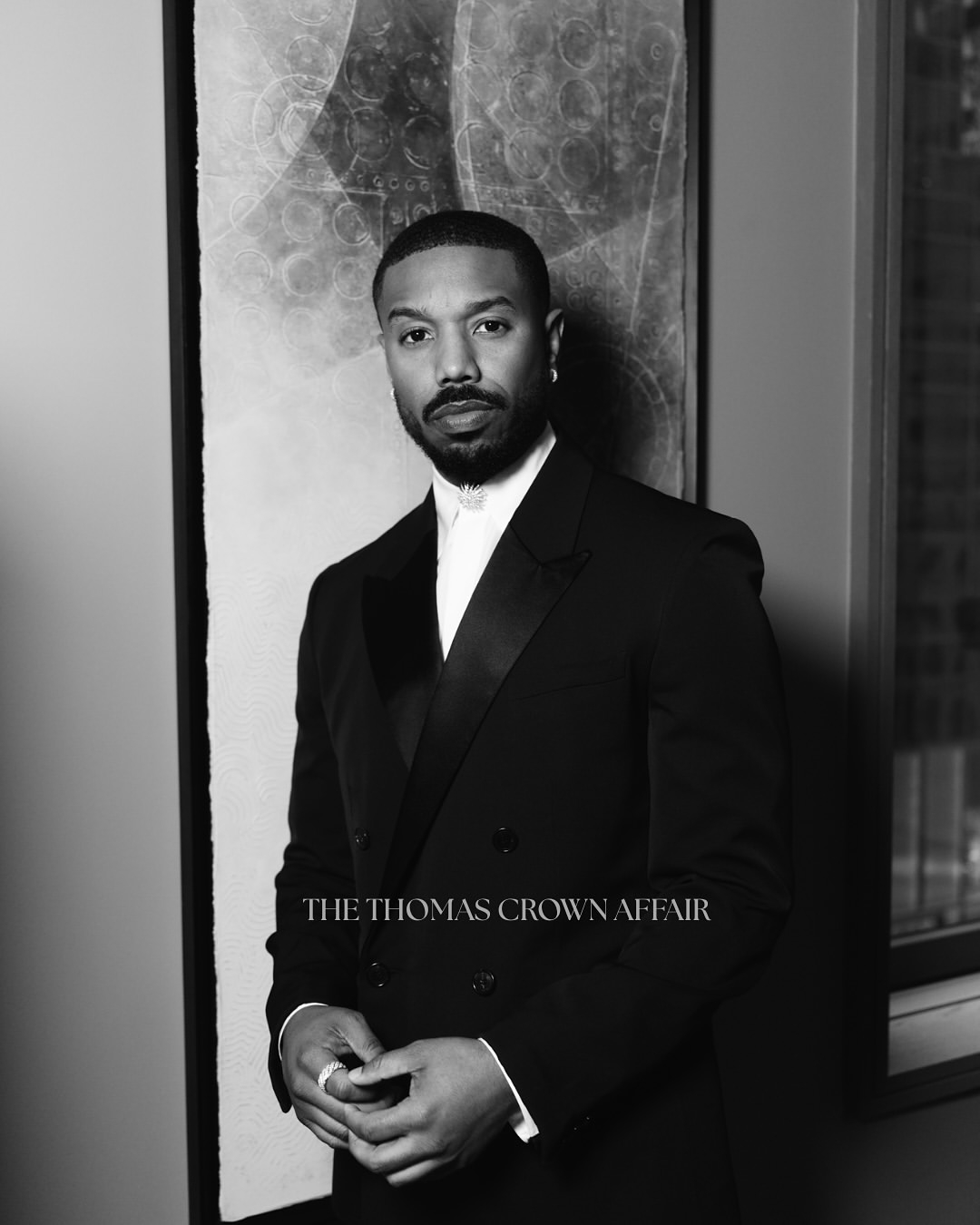 Michael B. Jordan trở lại màn ảnh với vai tỷ phú siêu trộm Thomas Crown. (Ảnh: Instagram)