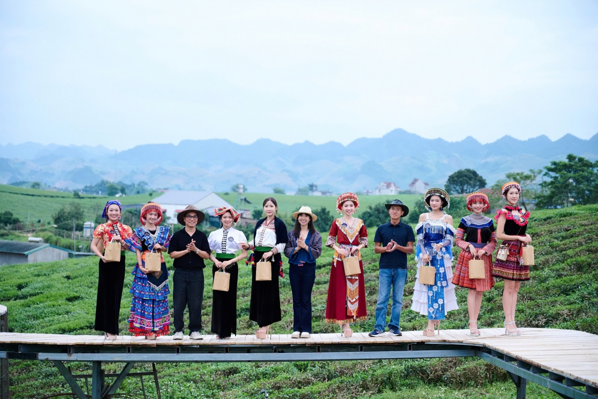 Thí sinh Miss Galaxy Vietnam 2026 tham gia vòng truyền hình thực tế tại Mộc Châu.
