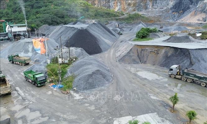 Mỏ đá Bản Cầm, xã Bản Cầm, Lào Cai. Ảnh TTXVN