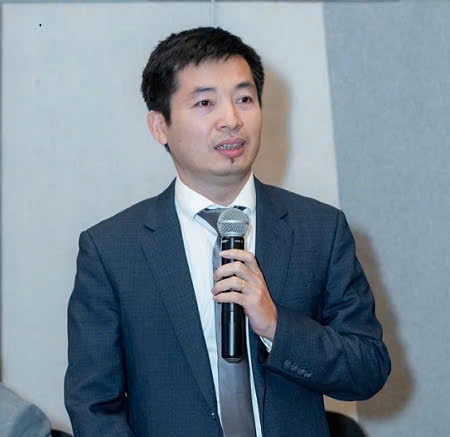 Ông Nguyễn Quang Huy, CEO Khoa Tài chính Ngân hàng, Đại học Nguyễn Trãi