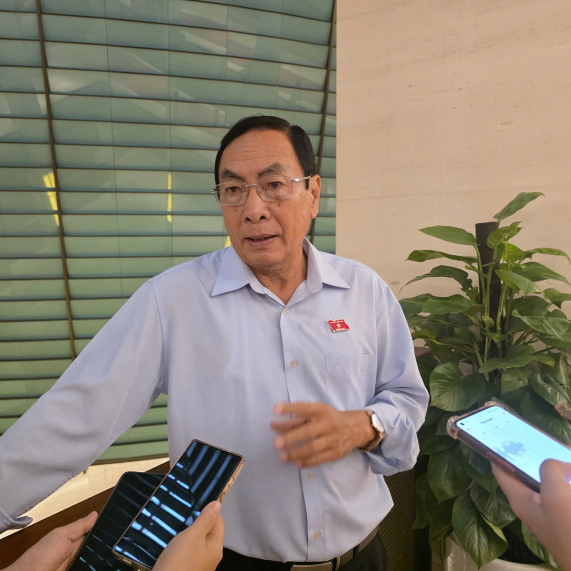 Đại biểu Phạm Văn Hòa, đoàn ĐBQH tỉnh Đồng Tháp