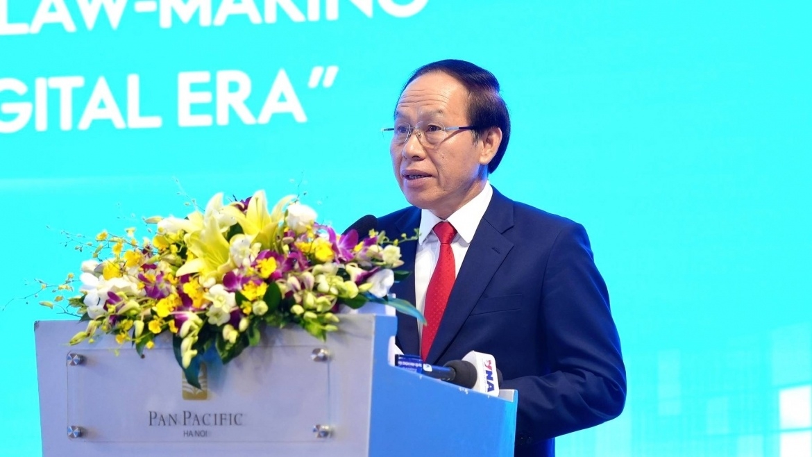 Phó Thủ tướng Chính phủ Lê Tiến Châu.