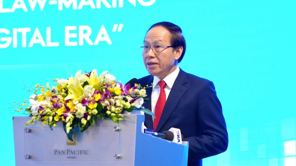 Phó Thủ tướng Chính phủ Lê Tiến Châu phát biểu tại phiên khai mạc. Ảnh: Phạm Kiên