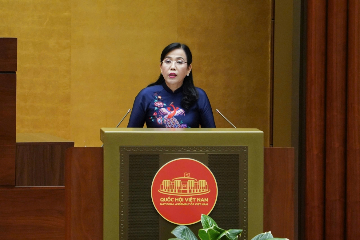 Chủ nhiệm Ủy ban Khoa học, Công nghệ và Môi trường Nguyễn Thanh Hải trình bày báo cáo thẩm tra về dự án luật
