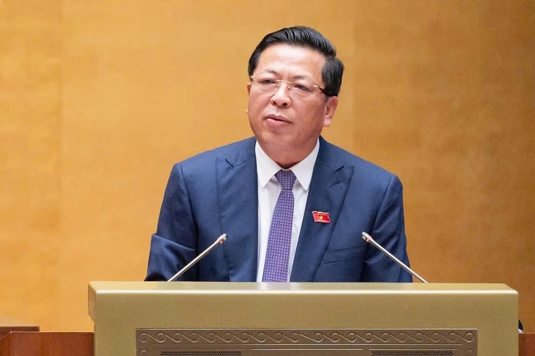 Bộ trưởng Bộ Xây dựng Trần Hồng Minh. (Ảnh: Media Quốc hội)