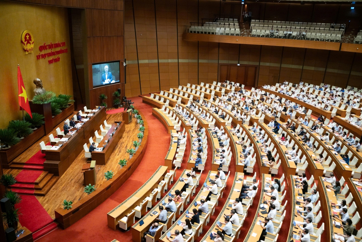 Quang cảnh Phiên họp.
