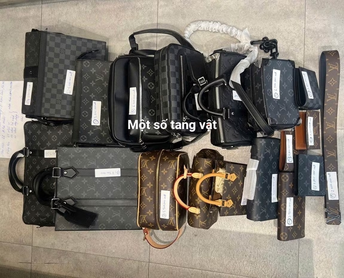 Một số tang vật của vụ án.