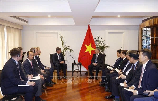 Tổng Bí thư, Chủ tịch nước Tô Lâm tiếp ông Angus Taylor, Lãnh tụ Liên đảng đối lập, Chủ tịch Đảng Tự do Australia. Ảnh: Thống Nhất/TTXVN