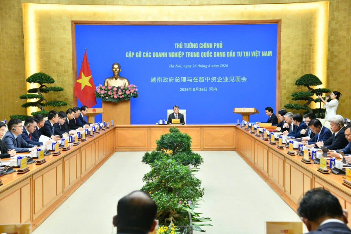 Thủ tướng Lê Minh Hưng chủ trì gặp các doanh nghiệp Trung Quốc đang đầu tư tại Việt Nam.