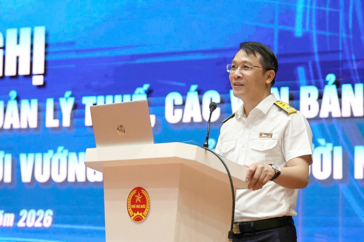 Ông Phạm Thanh Tâm, Chi cục trưởng Chi cục Thuế doanh nghiệp lớn phát biểu tại hội nghị. 