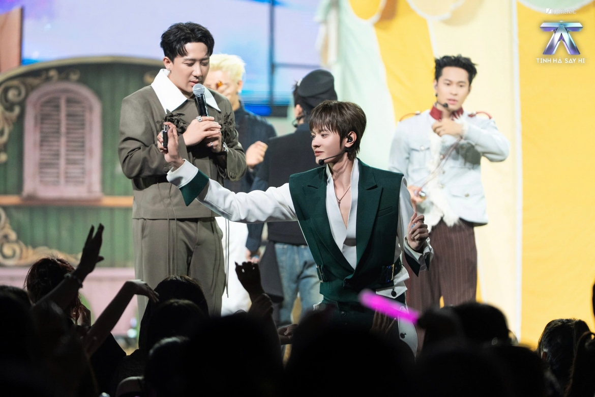 Trấn Thành theo dõi quá trình các nghệ sĩ hoàn thiện EP trong Tập 7 “Tinh Hà ‘Say Hi’”.