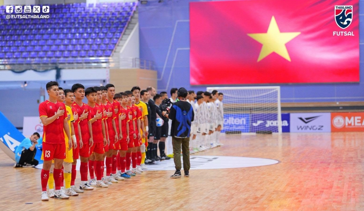 ĐT Futsal Việt Nam giành chiến thắng nghẹt thở 2-1 trước ĐT Futsal Afghanistan. (Ảnh: FAT)