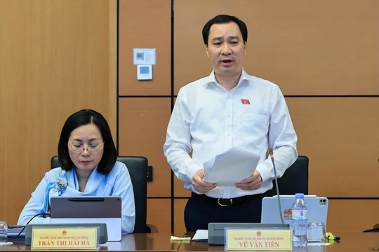 Đại biểu Vũ Văn Tiến (Đoàn ĐBQH TP Hải Phòng)